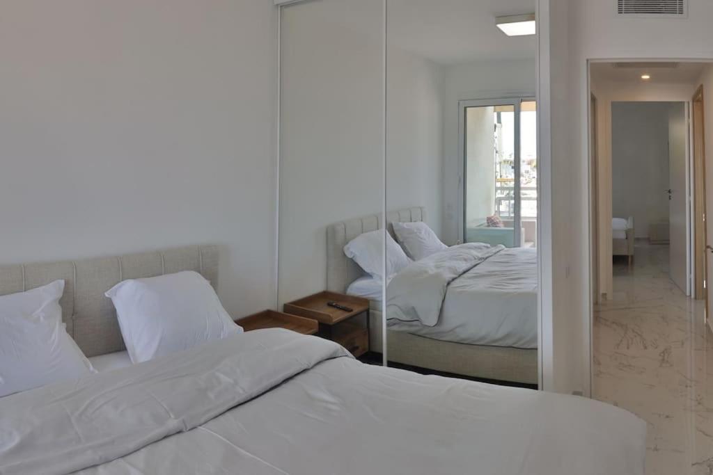 Port Azur Apartment Vallauris Luaran gambar