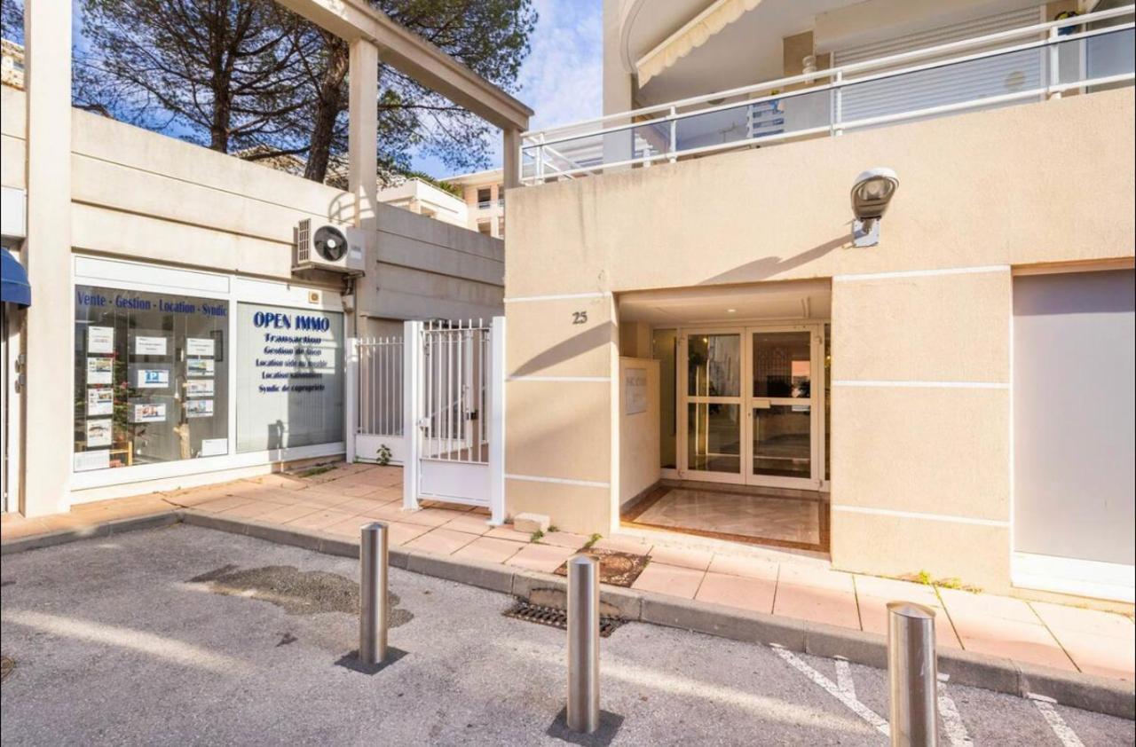 Port Azur Apartment Vallauris Luaran gambar